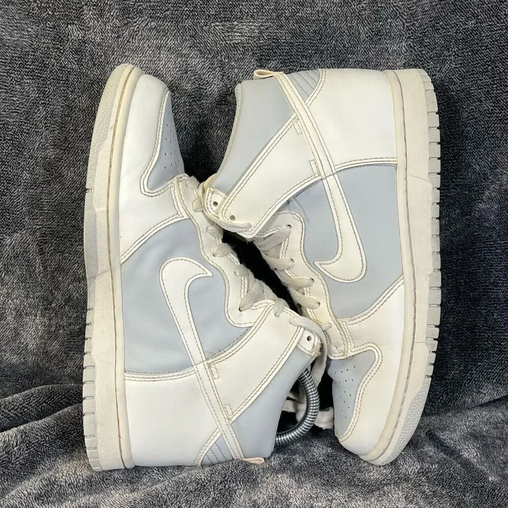 Nike Dunk High Football Grey • Women’s 8.5 / Youth 7Y